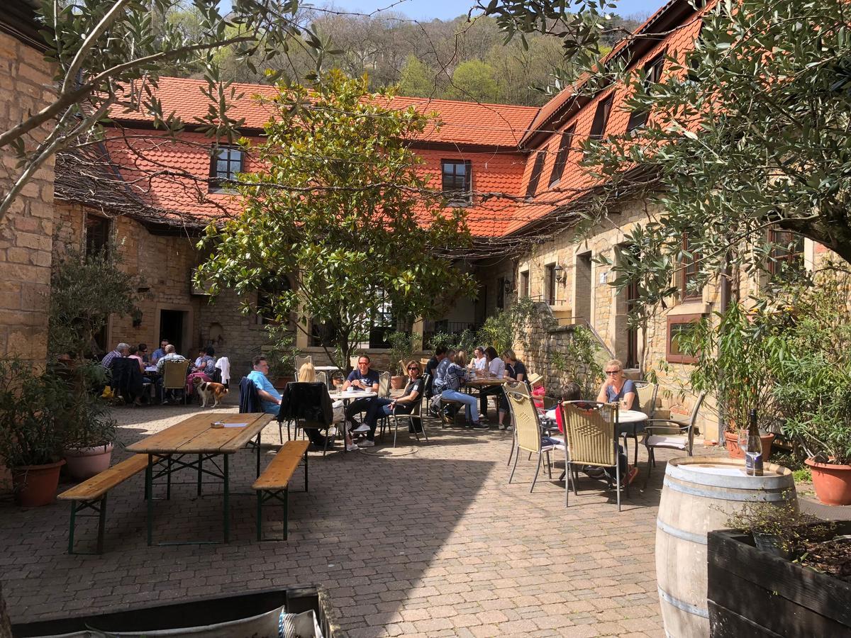 Weingut Zumstein 호텔 바트두르크하임 외부 사진